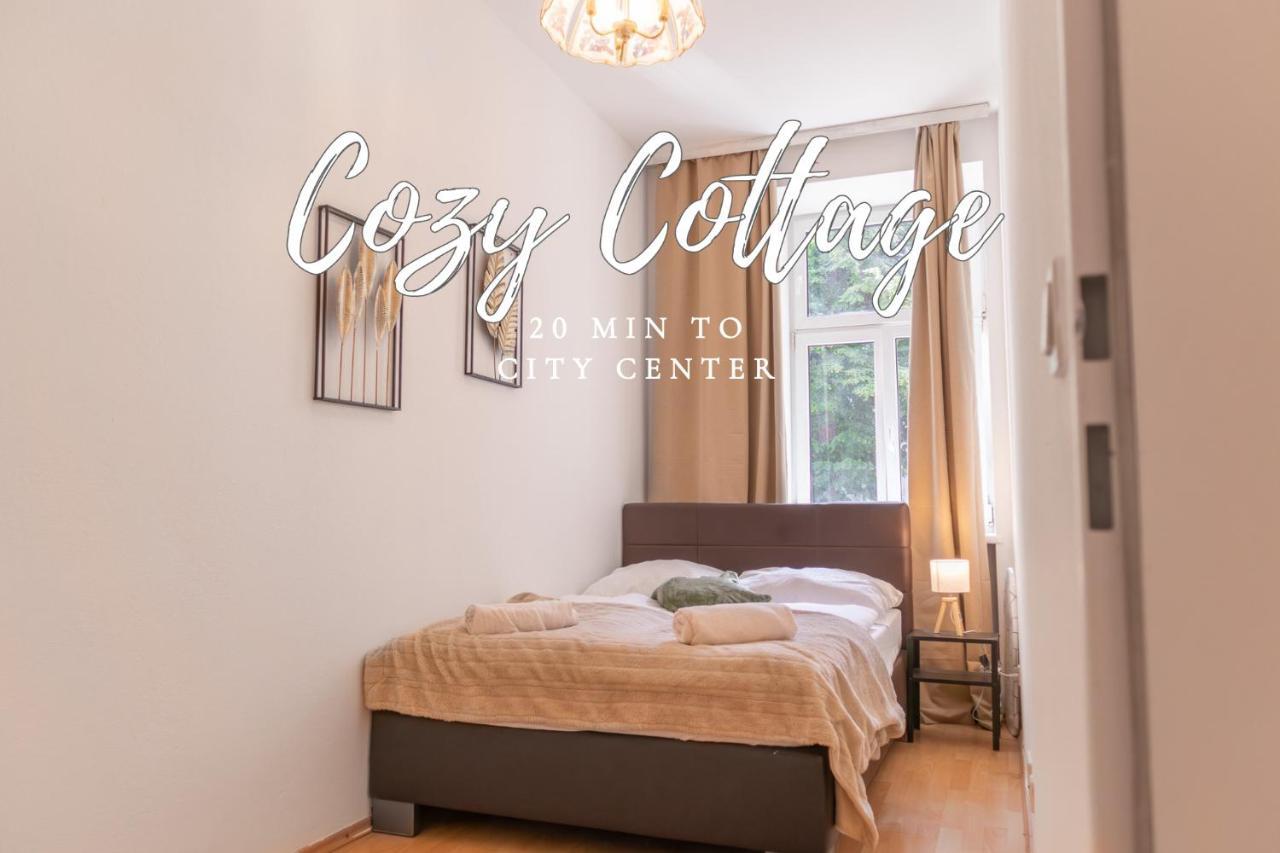 וינה Welcoming 3Br Budget Apt. Well Connected מראה חיצוני תמונה